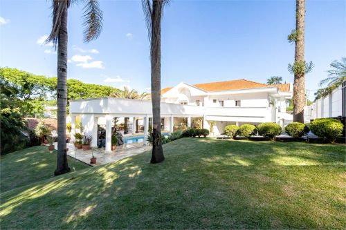 Casa com 5 quartos à venda em Seminário - PR