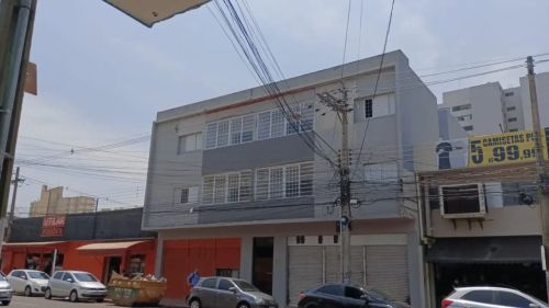 Imóvel para aluguel tem 80 metros quadrados com 3 quartos em Centro - Campo Grande - MS