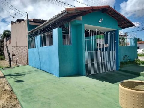 Excelente Casa 3 quartos sendo 1 suite 