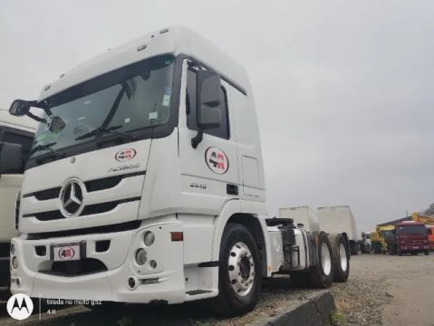 Mercedes bens 2546 automático 6x2 