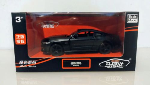 Ford Mustang Preto Fosco - Licenciado