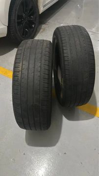 02 Pneus meia vida aro 18 Toyo