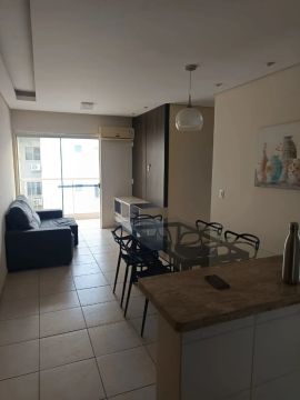 Apartamento condomínio fechado