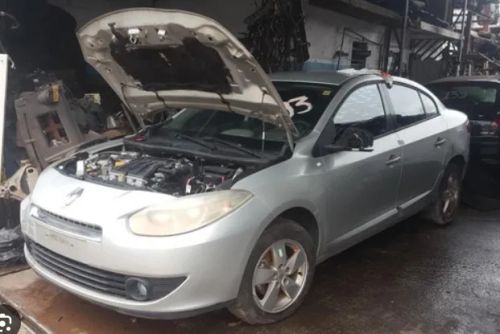 sucata renault fluence 2011