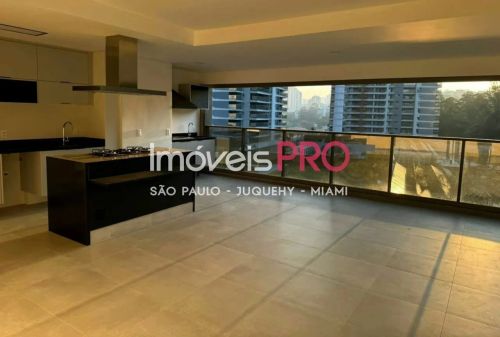 Lindo apartamento no Panamby
