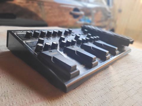 Multi Efeito Boss ME-70