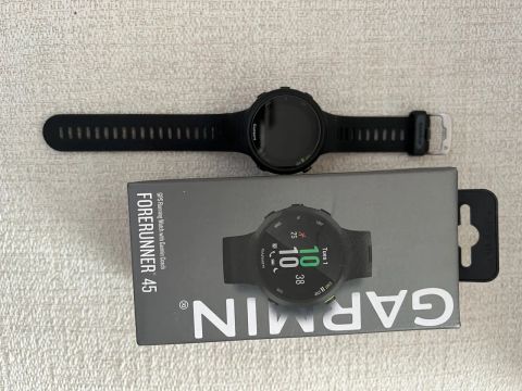 Relógio GPS Garmin Forerunner 45