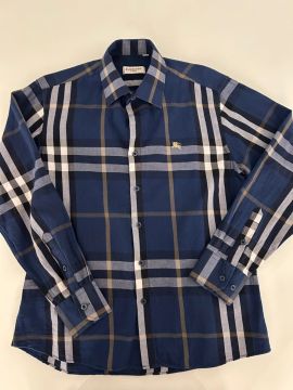 02 Camisas por preço de 01