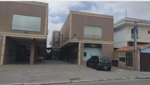 Oportunidade - Prédio Comercial - Jardim das Indústrias - 595,50m². 13 salas