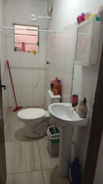 Casa a venda 