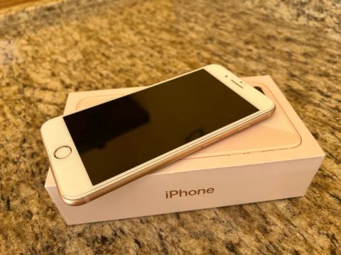 iPhone 8 Plus, Gold. 256GB