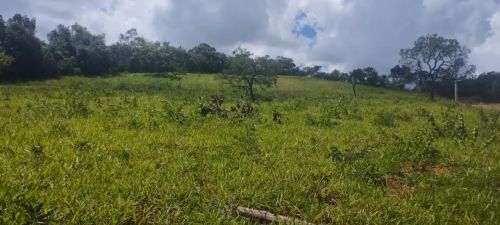 Terreno em Itaguara  MG Linda vista 20 mil metros aceito carro com luz e escritura