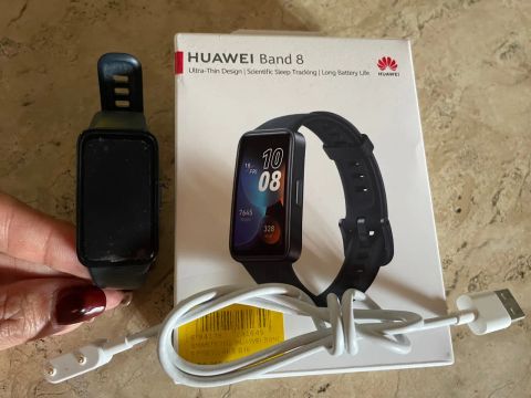 Smartwatch Huawei Band 8 à prova d?água 