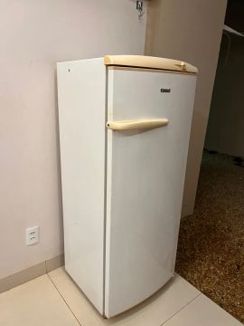 Geladeira Consul - Usada em ótimo estado