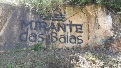 Terreno em loteamento de alto padrão