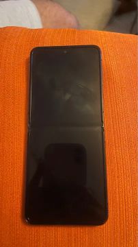 Celular dobrável Samsung Galaxy Z Flip 4