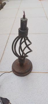 Abajur de ferro