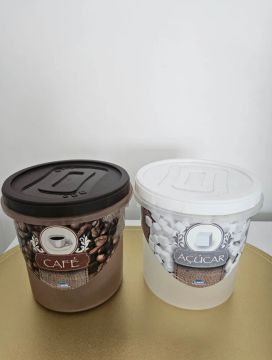 Vendo Jogo de potes para café e açúcar