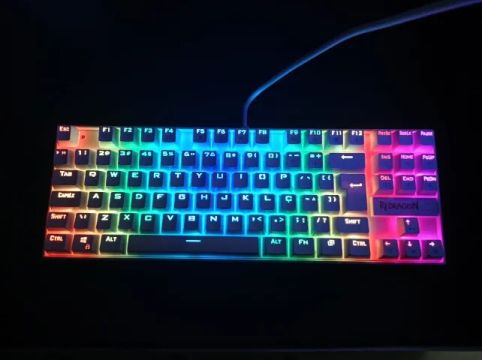Kit Teclado Redragon Mecânico Kumara Lunar White + Mouse Logitech G203
