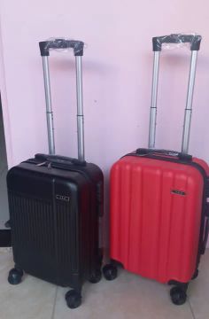 Malas de Viagem - Preta e Vermelha
