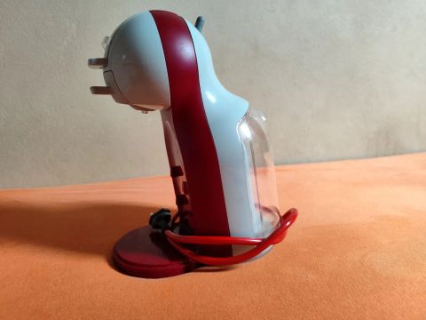 Cafeteira dolce gusto mini me 
