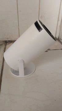 Projetor portátil cine em casa magicube HY 300 com Android 11