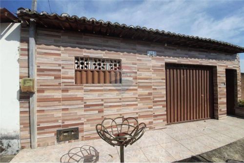 CASA A VENDA NO BAIRRO LAGOA AZUL - LOT. BOA ESPERANÇA