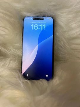 iPhone 15 Pro Max - Como Novo, Pronto Para Você!