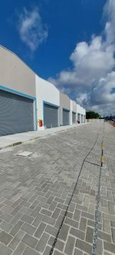 Imóvel para aluguel tem 55 metros quadrados em Barro Duro - Maceió - AL