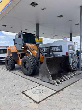 PÁ CARREGADEIRA CASE W20 2024