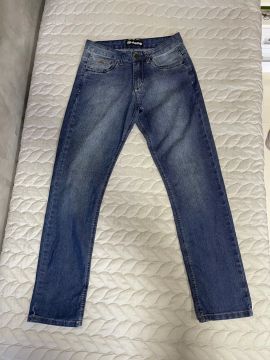 Calça jeans tam 38