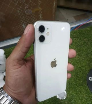iPhone 11 Branco 128GB - Ótimo Preço! ?
