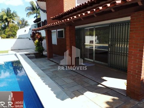 RRCOD4851 Casa 300m² CONDOMÍNIO RESIDENCIAL ALPHAVILLE 2 - OPORTUNIDADE - 3 Suítes 4 Vagas