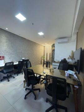 Sala comercial para compartilhar na Ponta Verde