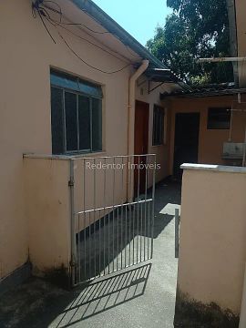 Ref.: 77 - Casa - Poço Rico