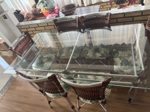 Mesa de Jantar em Alumínio com Tampo de Vidro
