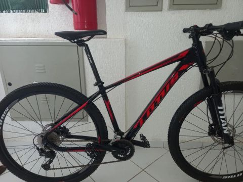 BICICLETA ARO 29 LOTUS THUNDER PRETO<br><br>VERMELHO TAM 17 N A2021001079