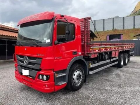 mb atego 2426 6x2 2013 carroceria