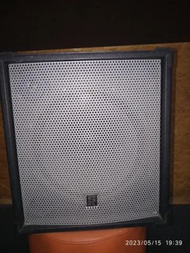 Caixa Amplificador Teclado Staner Ks150 140W KS-150