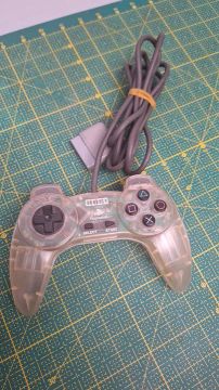 Controle PlayStation 1 translúcido hori funcionando perfeitamente 
