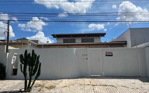 Imóvel comercial reformado em bairro nobre