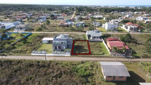 Terreno à venda, 300 m² por R$ 130.000,00 - Bellatorres - Passo de Torres/SC