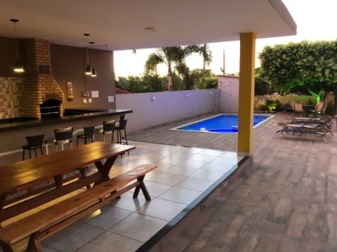 Rancho no Condominio Lago e Sol - Fronteira