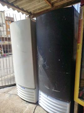 Vendo 2 freezer 2650 cada