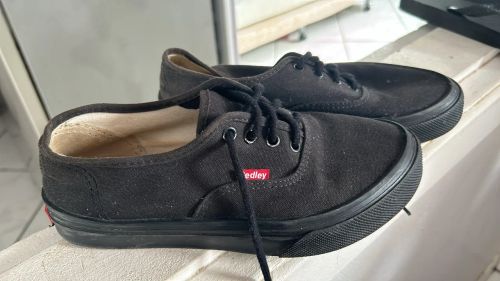 Tênis Preto - Novo