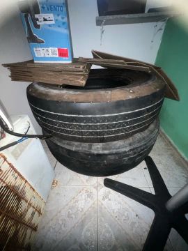Pneus para Caminhão - Usados
