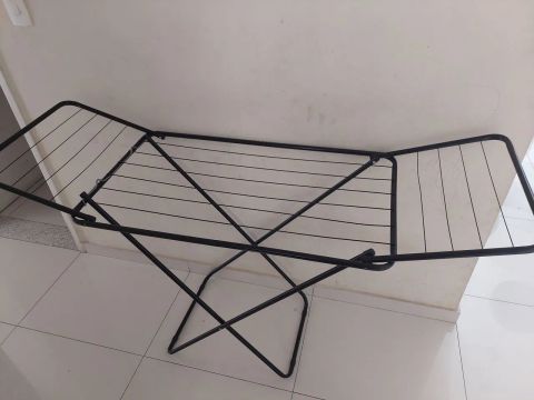 Varal de Roupa Dobrável