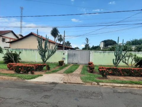VENDE CASA  1,700,000,00