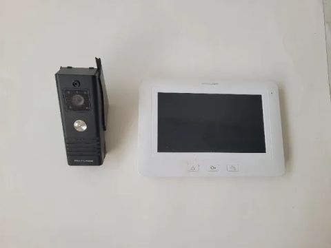 porteiro eletronico com camera multi laser SE 409 usada,defeito