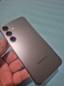 Samsung S24 128gb 8gb ram 